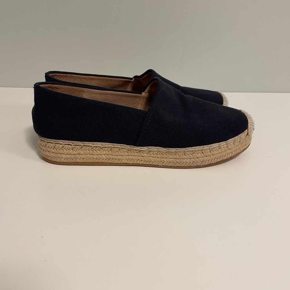 J Jill Espadrilles Size 7.5 Navy Canvas Leather Lined Slip On